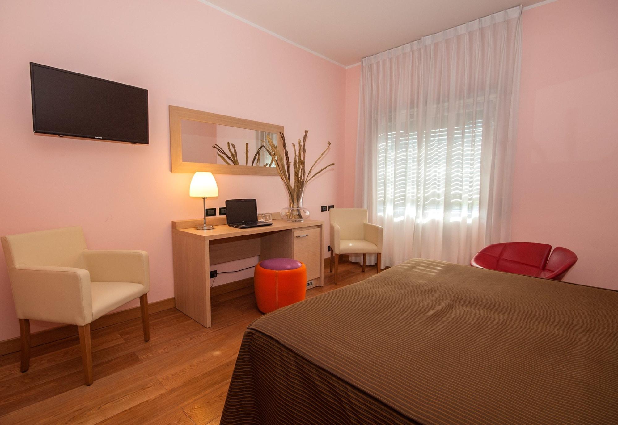 Hotel La Pergola Roma Esterno foto