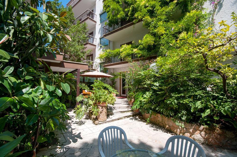 Hotel La Pergola Roma Esterno foto
