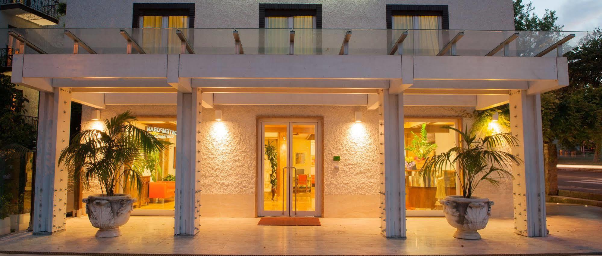 Hotel La Pergola Roma Esterno foto